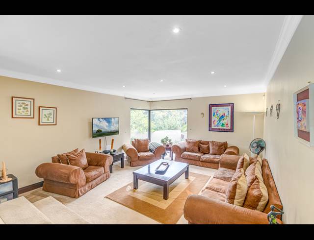 4 BEDROOM FREESTANDING FOR SALE IN BOSKRUIN